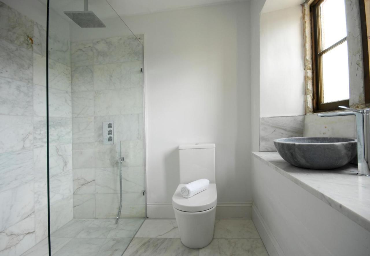 Oakhill Topside House - Beautiful 7 Bedroom House With Hottub Wifi And Parking Near Bath Wells Frome מראה חיצוני תמונה